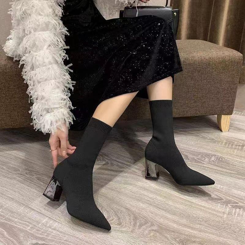Show long legs and foreign style New knitted thick heel single boots pointed elastic boots versatile thin boots socks boots tide