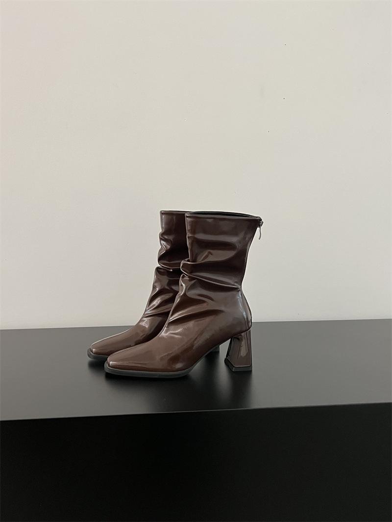 

2025 new spring and autumn square head thick heel temperament French high heel elastic thin boots British style pleated stacking boots women 40 темно-коричневого