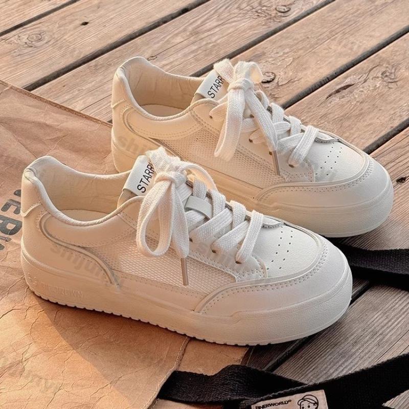 Women's White Board Shoes 2026 Summer Autumn Fashion Lace Up Student Platform Casual Shoes Breathable Comfortable Non Slip Flats