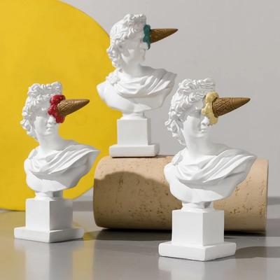 Sculpture Apollon 16,5 cm Statue de Personnage de Dieu Grec Abstrait Résine Blanche Créative Glace Décor de Bureau Maison Art Ornement
