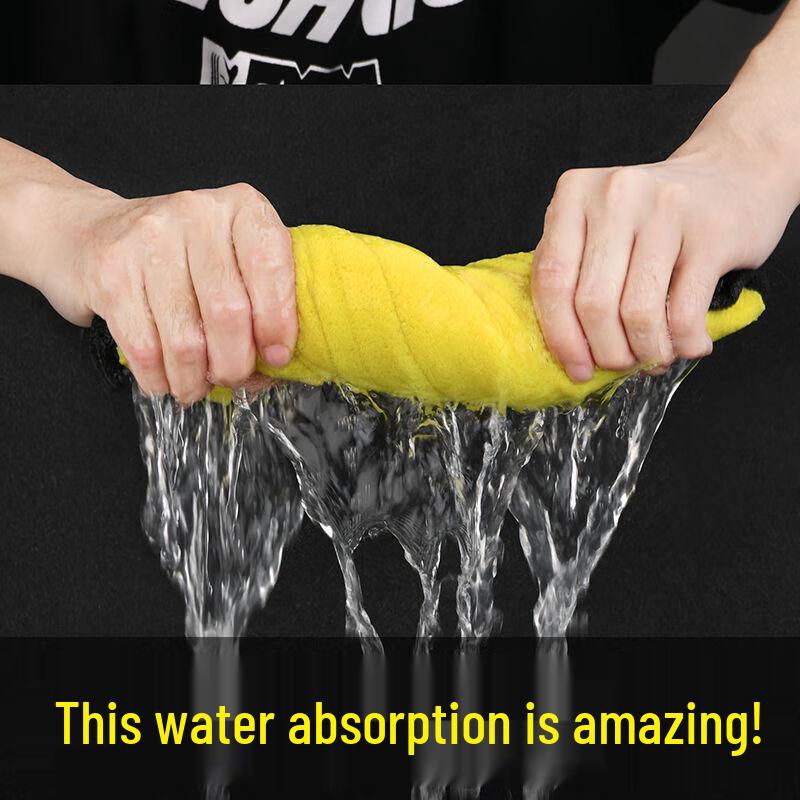 Sada mikrovláknových utěrek na čištění a sušení auta