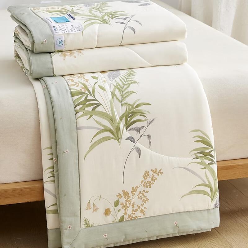 

Qixiai Xinjiang Cotton Thin Quilt