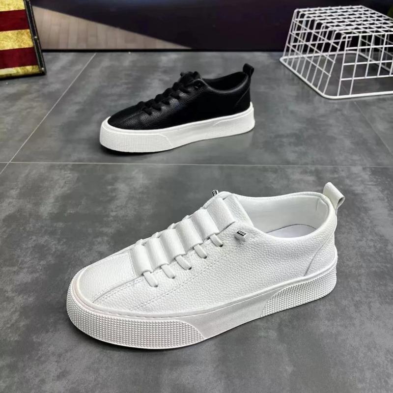 Fashion Men Sneakers Casual Shoes Men Flats Zapatillas Hombre Lightweight PU Leather Breathable Shoe Mens White Sports Tenis Shoes