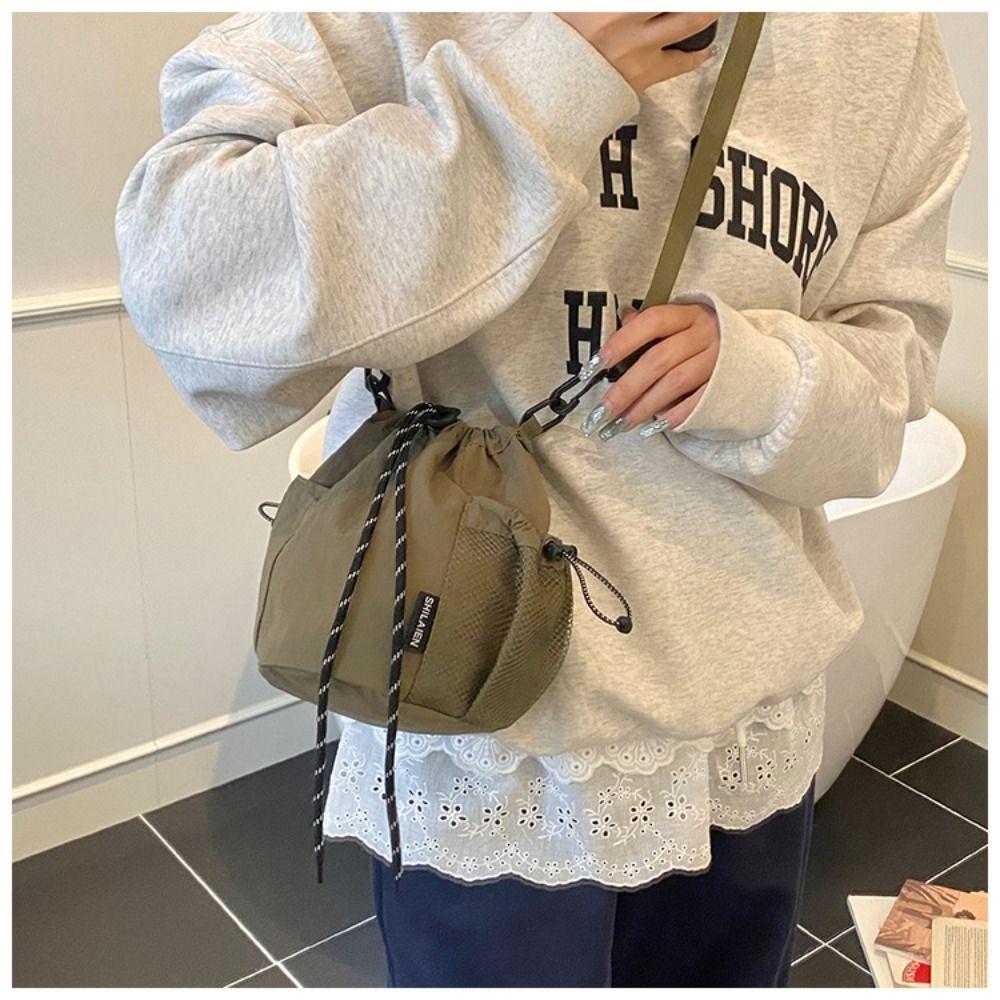 Korean Style Nylon Shoulder Bag Handbag Small Crossbody Bag Casual Drawstring Bucket Bag  Girls