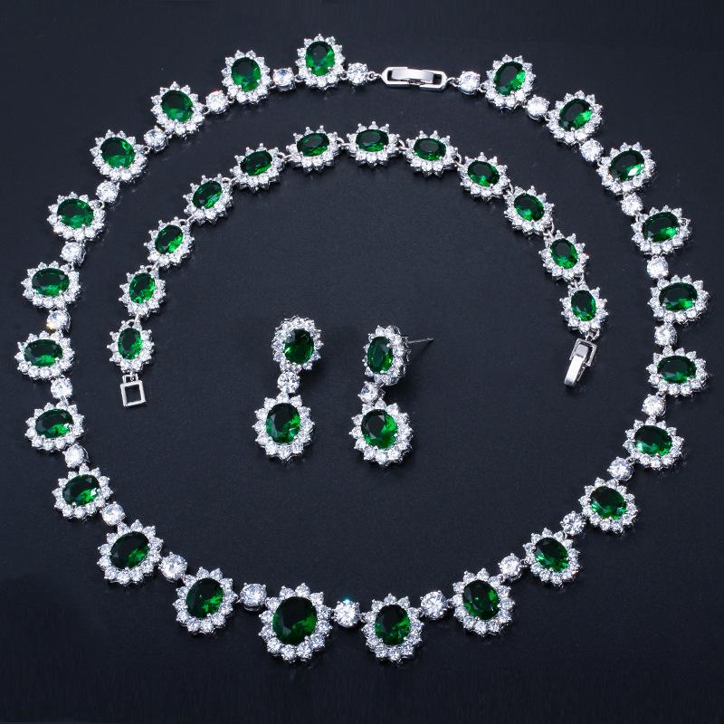 Bridal Wedding Dress, Banquet Jewelry Set, Micro-Inlaid Zircon Earrings, Necklace Jewelry Three-Piece Set