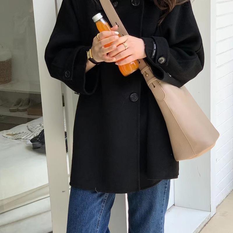 

Нишевая дизайнерская наплечная сумка, регулируемый плечевой ремень, женская большая вместимость, коровья кожа, дорожная сумка-мессенджер светло-коричневого