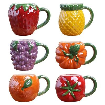 3D Kreative Obst-Keramiktasse Kaffeetasse Erdbeere mit Henkel Kindermilchtasse Personalisierte Obstform Büro-Wassertassen
