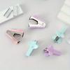 2 Pezzi Colori Casuali Ufficio Scrivania Punti Metallici Cucitrice Levatrice Strumenti di Cancelleria Levatrice per Punti Metallici per Accessori da Scrivania