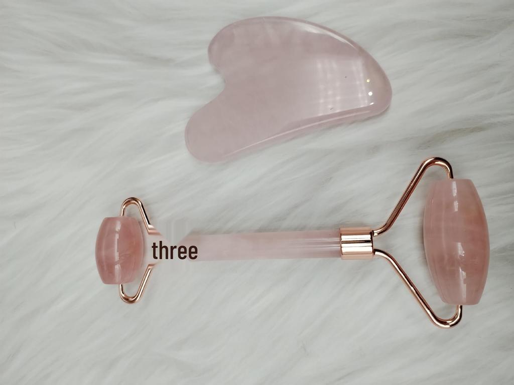 Rose Quartz Heart-Shaped Jade Gua Sha Board for Face and Back.