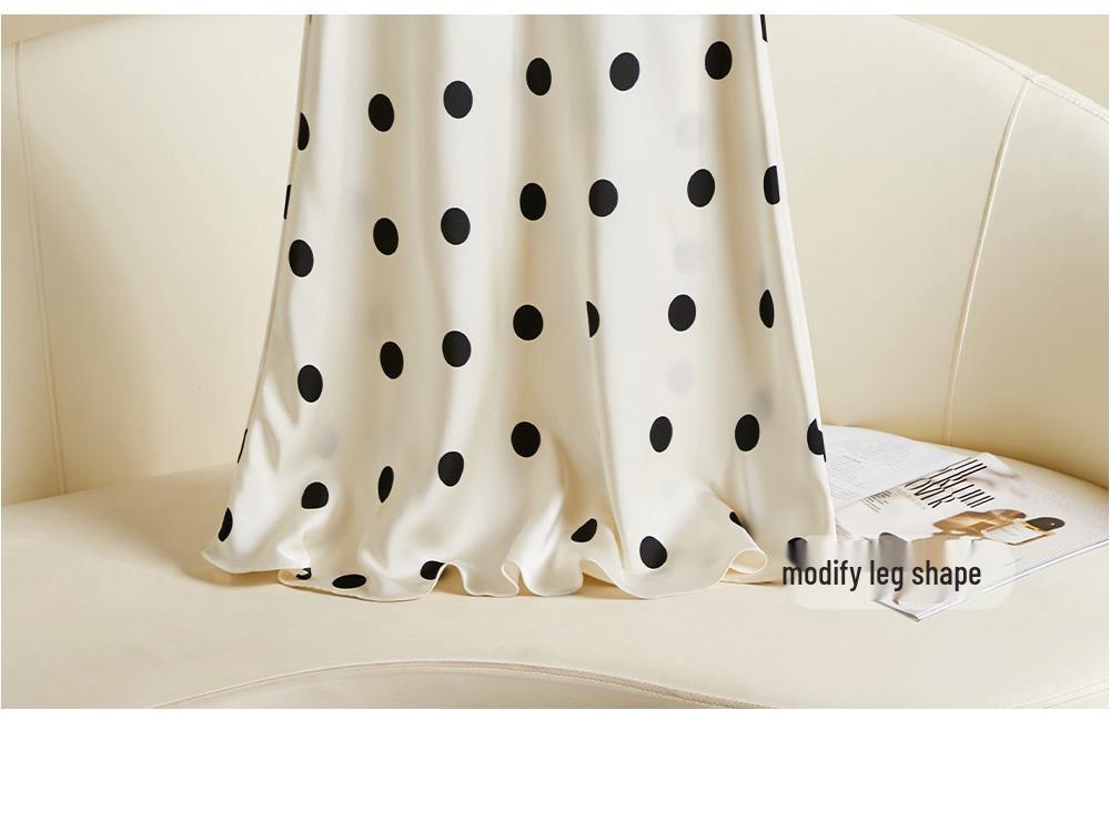 Dámská retro saténová sukně střední délky s puntíky a rybím ocasem - Kolekce léto 2025