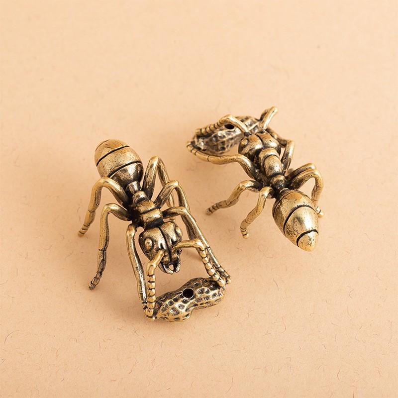 Soild Brass Ant Figurines Miniature Simulation Insect Desk Ornament Table Tea Pets Antique Copper Crafts Home Decors