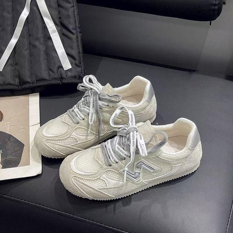 

Модный тренд в стиле колледжа женская обувь лето новая сетчатая дышащая спортивная обувь универсальная повседневная 40