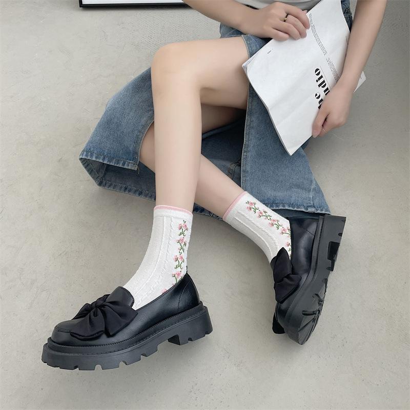 Small leather shoes spring and summer new pearl bow girl single shoes thick heel Mary Jane shoes women