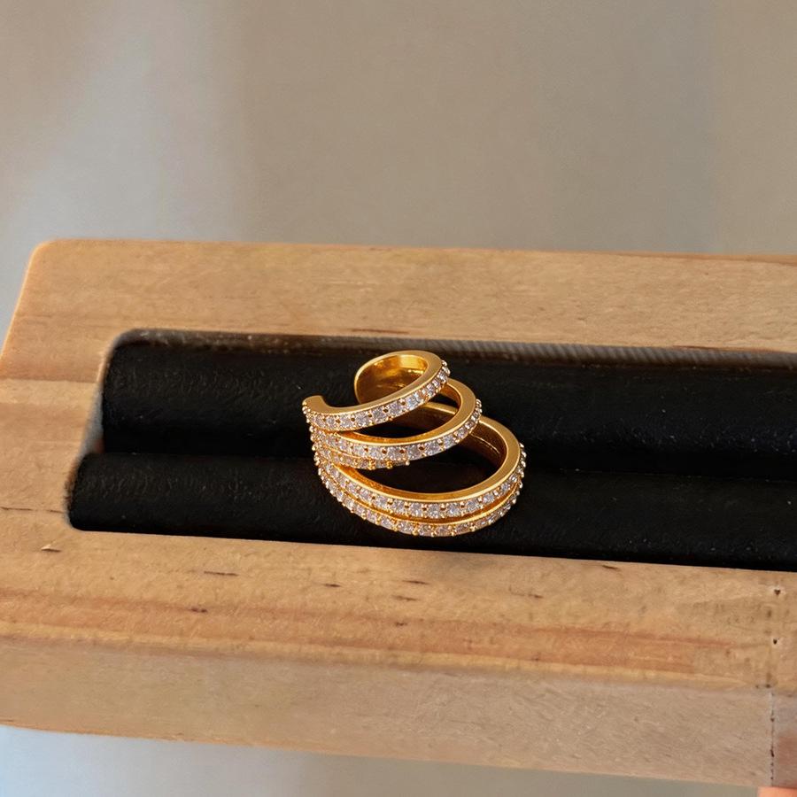 Zircon Round Multi-Layer Ear Clips: Simple, Elegant No-Piercing Earrings for Women