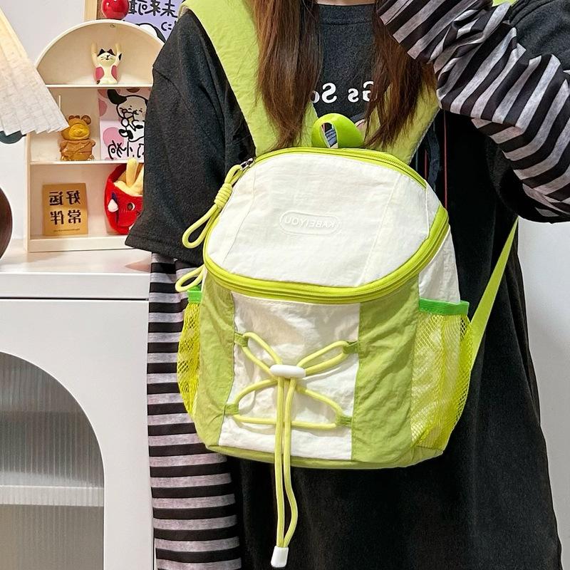 Mini backpack women's Korean niche design drawstring contrast school bag light travel outdoor mountaineering small backpack trend