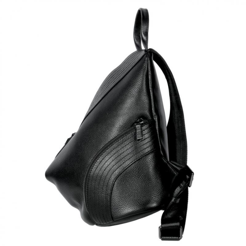 Benetton Benetton Rindsleder Asymmetrischer Rucksack Bcbga6361 Bk