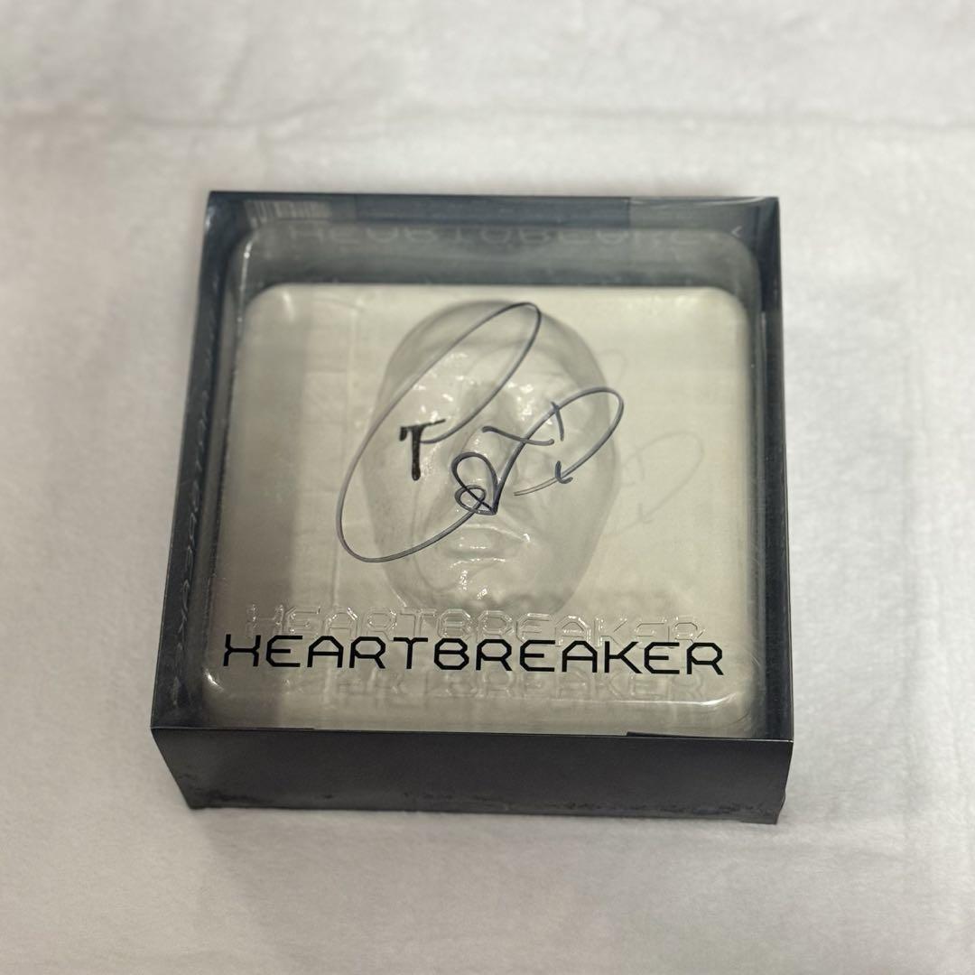 

[Б/В] G-DRAGON альбом CD HEARTBREAKER з автографом