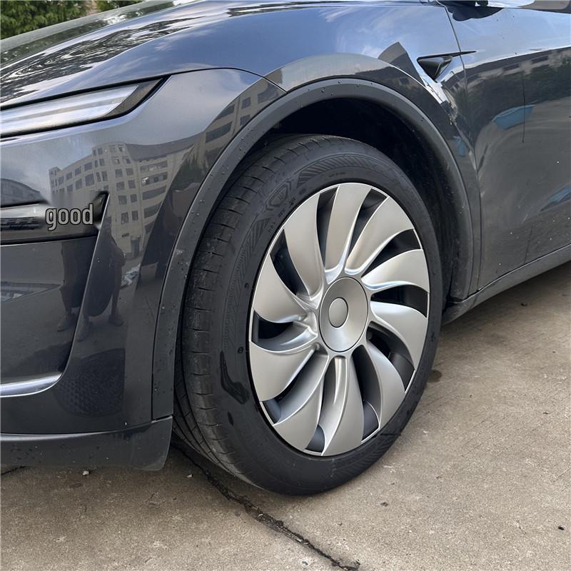 19-Inch Full-Coverage Asymmetrical Wheel Cover for 2025 Y-Cyclone Model
