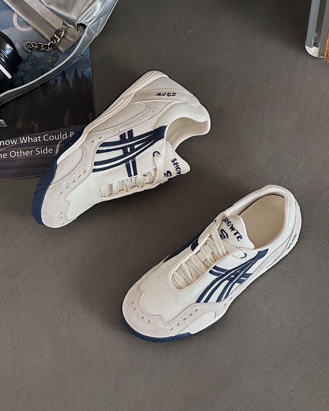 

Autumn new leather retro platform casual sports women s shoes versatile waffle 35 белый