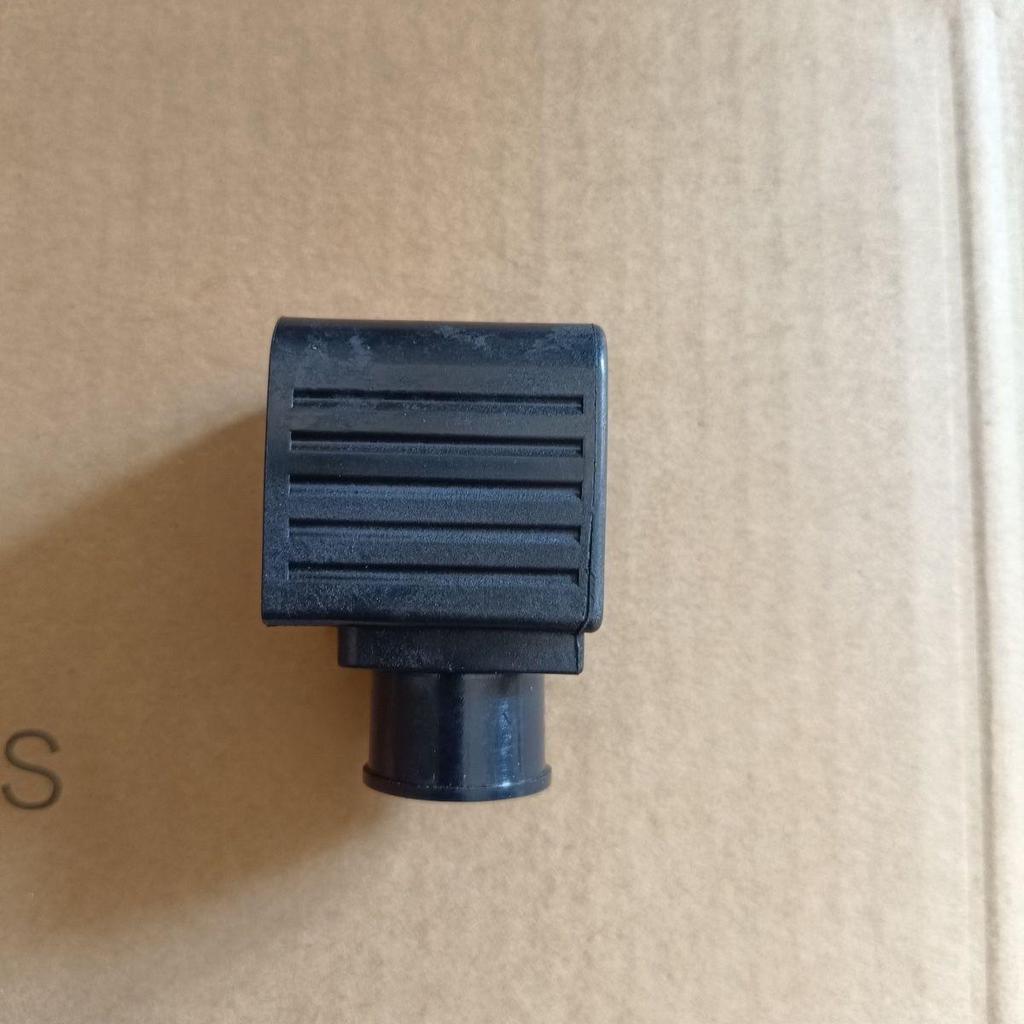 XCMG Crane Solenoid Valve Coil Pilot Plug for Models 25K5, 25K10, 25K12, 25K16