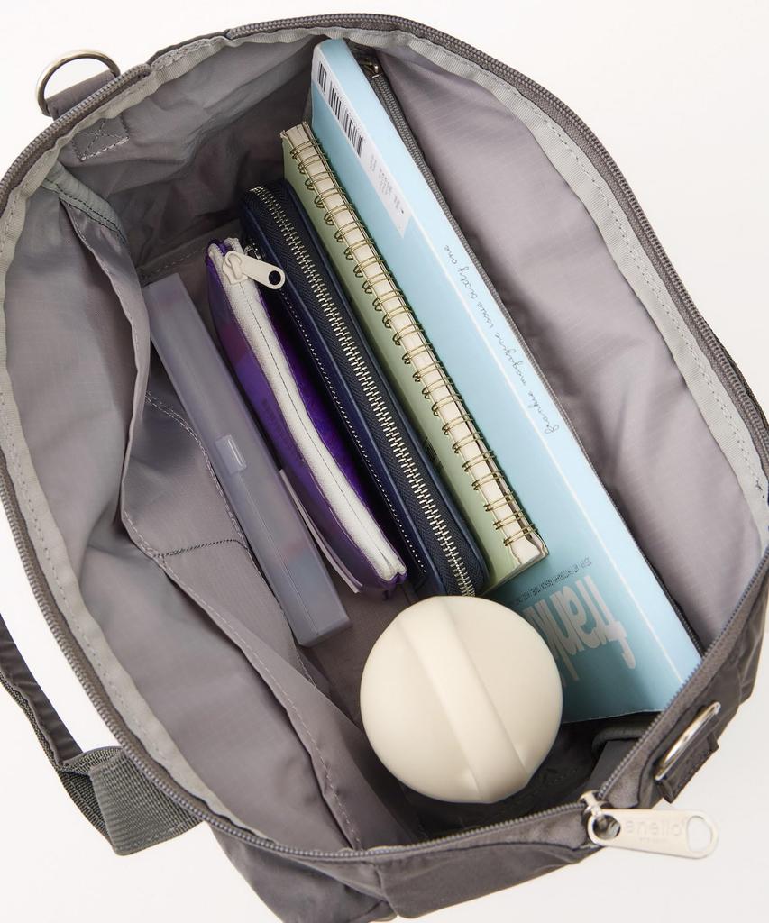 CIRCLE Tote Bag, A4, Double-Sided Water-Repellent, 2-Way, A4, 5 Pockets