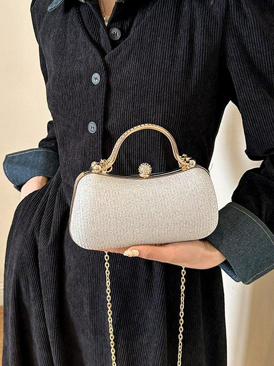 Bolsa de Ombro Transversal de Festa da Moda 2025 com Design de Corrente