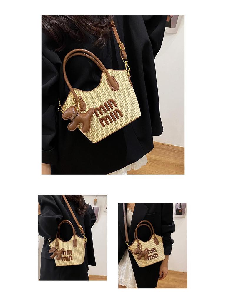Premium Women's Crossbody Bag - Stylish, Elegant, and Spacious with Niche Design