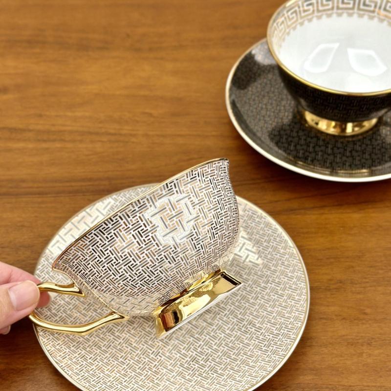 Bone Coffee Mug Set Ceramic Classic Grid Mug Coffeware Sets with Gifts Box Packing Wedding Gifts Chinese Tea Cup Drinkware