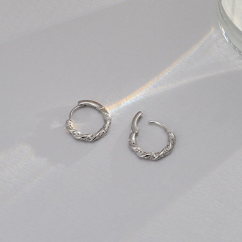 

Серьги-вкладыши Diamond Mobius, витые, легкие, роскошные, нишевые, ретро-серьги