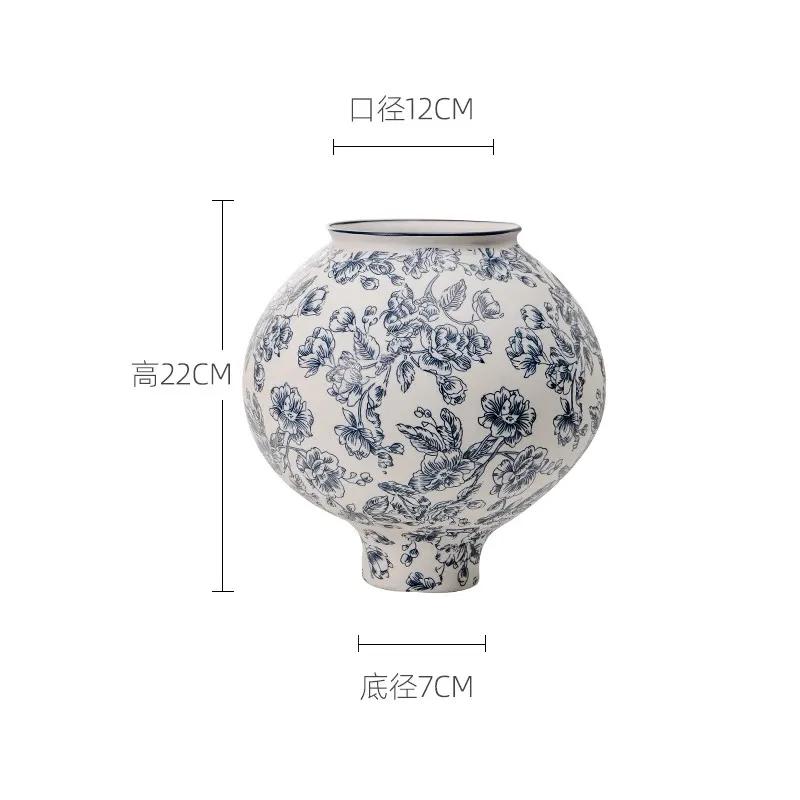 

Chinese High-end Blue and White Porcelain Retro Vase Ceramic Ice Crack Flower Vase Home Living Room Entrance Decoration Orname