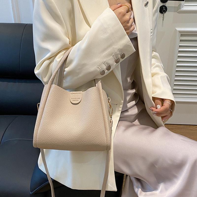 Fashion Soft Leather Handbag with Textured Surface Detachable Strap Gold Hardware Crossbody Bag Versatile Bucket Shoulder Purse
