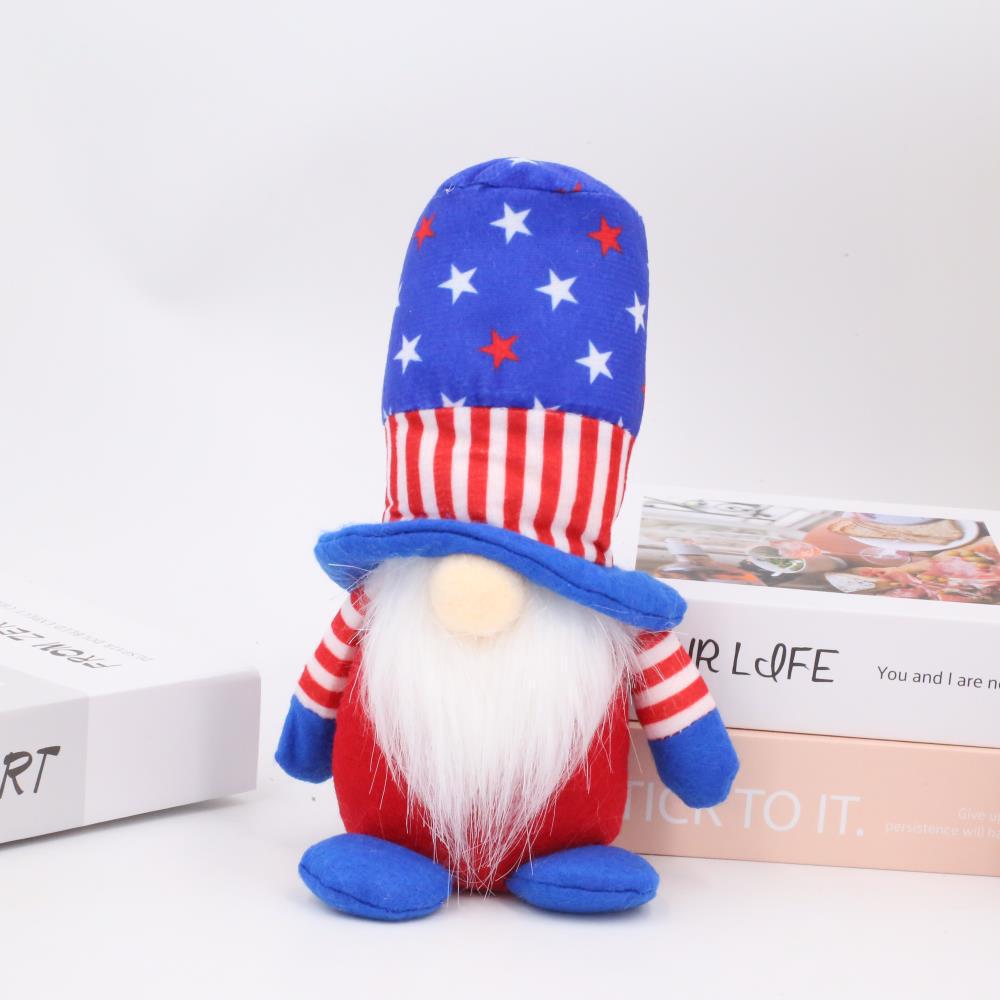 Patriotic Independence Day Faceless Dwarf Doll Ornament