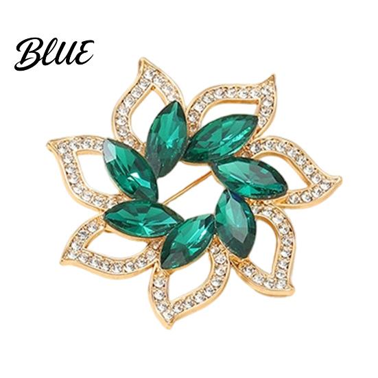 Scarf Brooch Flower Pin for Women Rhinestones Inlaid Wear-resistant Dress