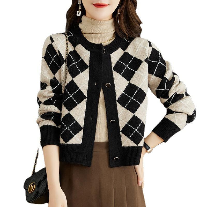 New spring sweater small shawl crew neck knitted cardigan women's short high waist coat with skirt
