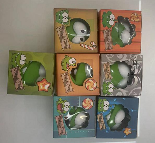 

Виниловая игрушка «Косящий лягушонок»: Милая лягушка для сжимания и писка для снятия стресса у детей