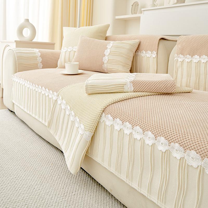 

New French Sofa Cushion Universal Non-Slip Cover Cloth Towel For All Seasons New Leather Sofa Special Cover Seat Cushion 70*70cm