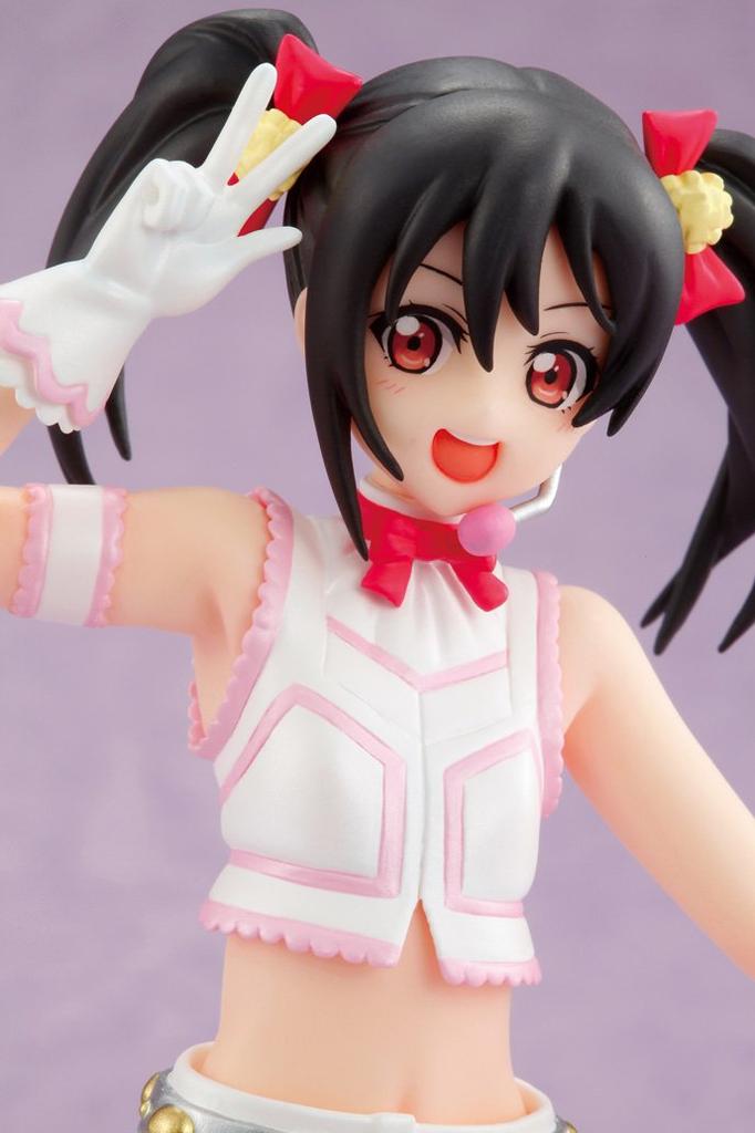 Love Live Yazawa Nico LoveLive First Fan Book Ver. (110 Scale Painted Finished Figure)