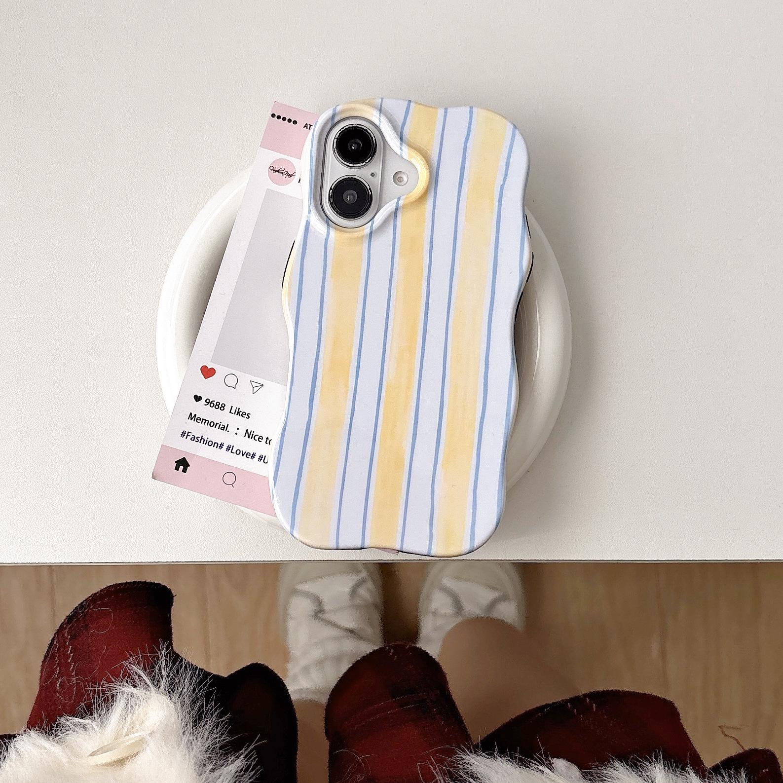 

Stylish Fresh Stripes Case for iPhone 16 Pro Max - Fits Models 15/14 17 Pro Max