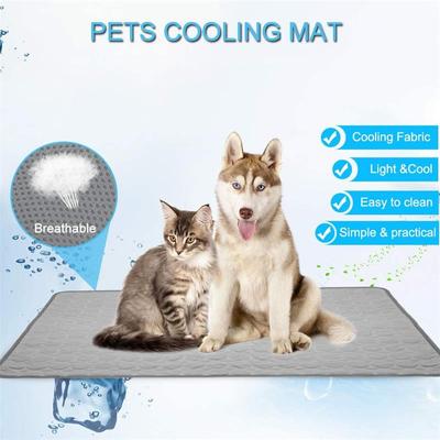 Tappetino Rinfrescante Estivo per Cani Pad Traspirante Tappetino Letto per Animali Domestici per Cani Piccoli Grandi Gatti Coperta Divano Lavabile Tappetino per Pavimento per Animali Domestici Accessori per Cani