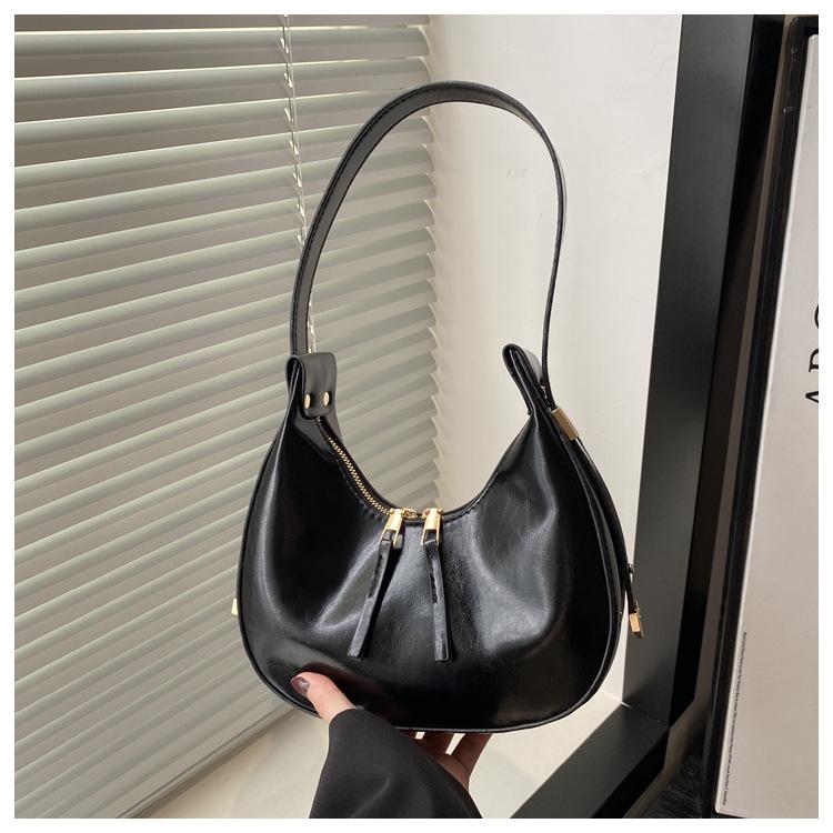 Underarm Bag Women's 2025 New High-end Niche Design Women's Retro Popular Bag This Year Portable Shoulder Bag
