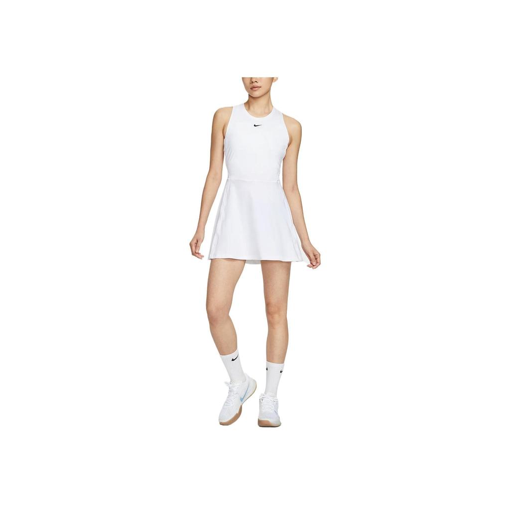 Nike Victory Dri-Fit Comfortable Stylish Fitted Versatile Tennis Shirt Women Tops White FQ1781-100