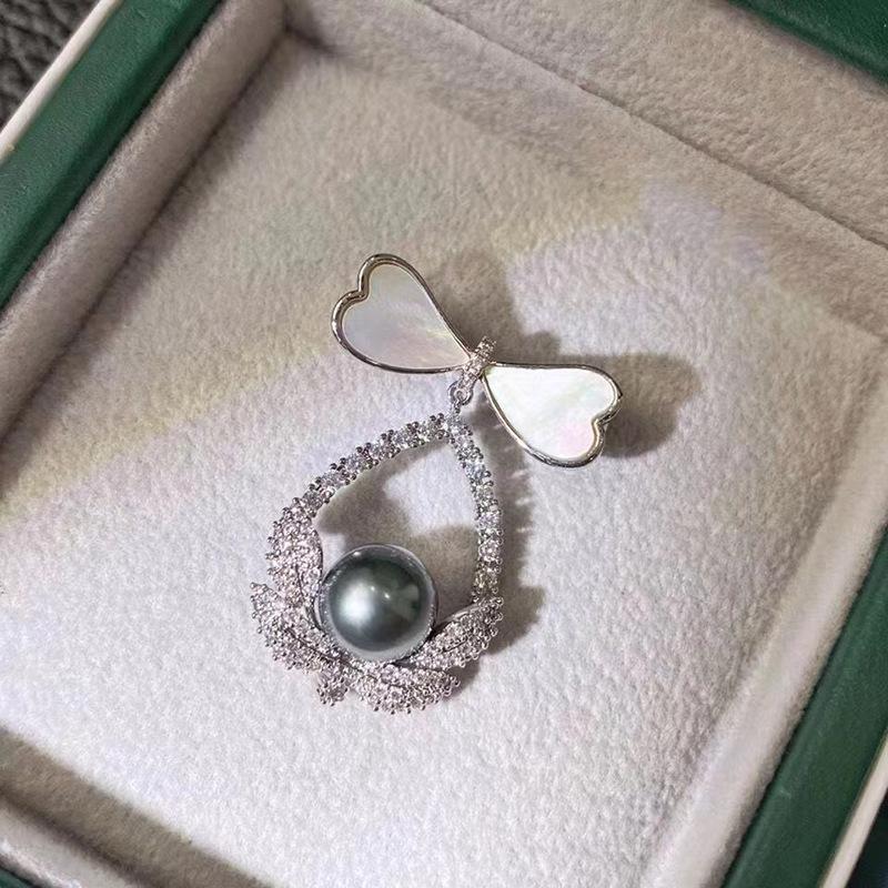 Mother-of-pearl shell bow flower basket zircon brooch pin pearl beeswax jade chest