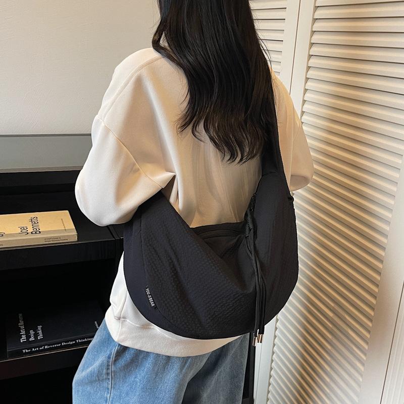 Umhängetasche, Knödeltasche, Vielseitige Lässige Schultertasche für Damen für Herbst und Winter, Sport- und Leichte Tasche mit Großem Fassungsvermögen.