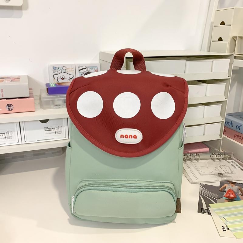 Casual Student Bag with Flap Pocket for Women High Quality Bags with Soft Back Zipper Designer Backpack