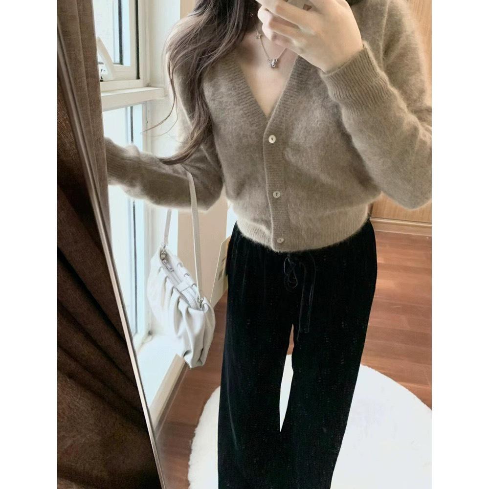 Spring-Summer Women's V-Neck Wool Cardigan: Casual Japanese Korean Style, Regular Sleeve, Loose Knit Jacket.