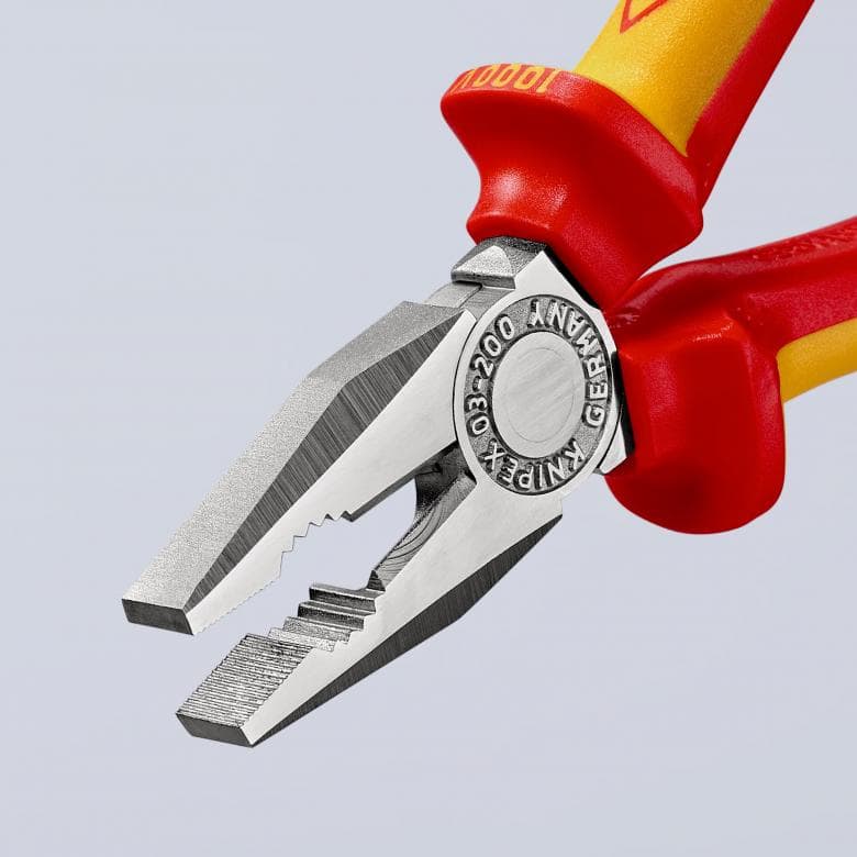 Vde Insulated Universal Pliers 200Mm - Kn 03 06 200
