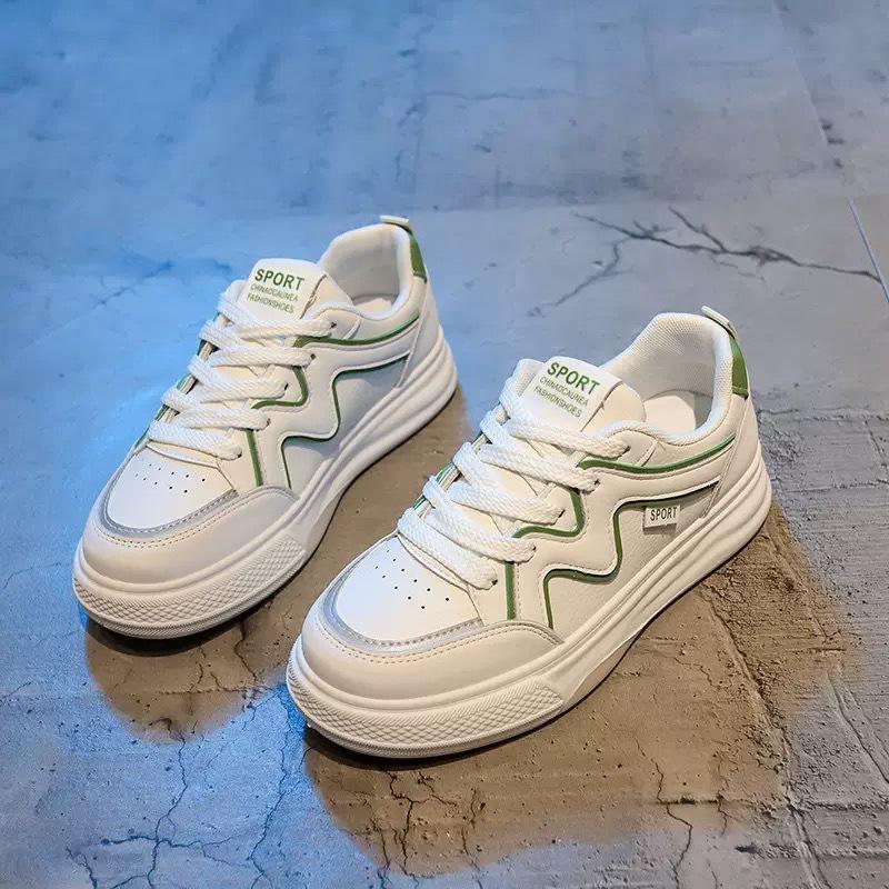 

Весенне-летние женские туфли на плоской подошве, универсальные, на платформе, белые, студенческие, для отдыха, спортивные, кеды, на маффиновой подошве, модные туфли для женщин 41