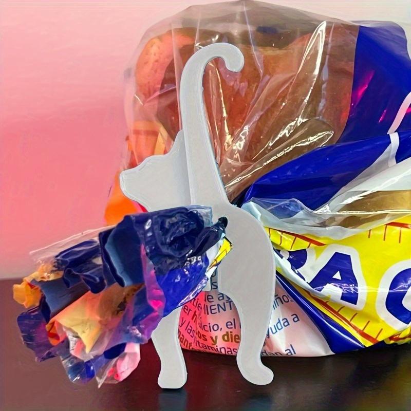 2pcs Dog-Themed Reusable Sealing Clips for Food Bags – Moisture & Dust Proof, Multi-Purpose Kitchen Organizer