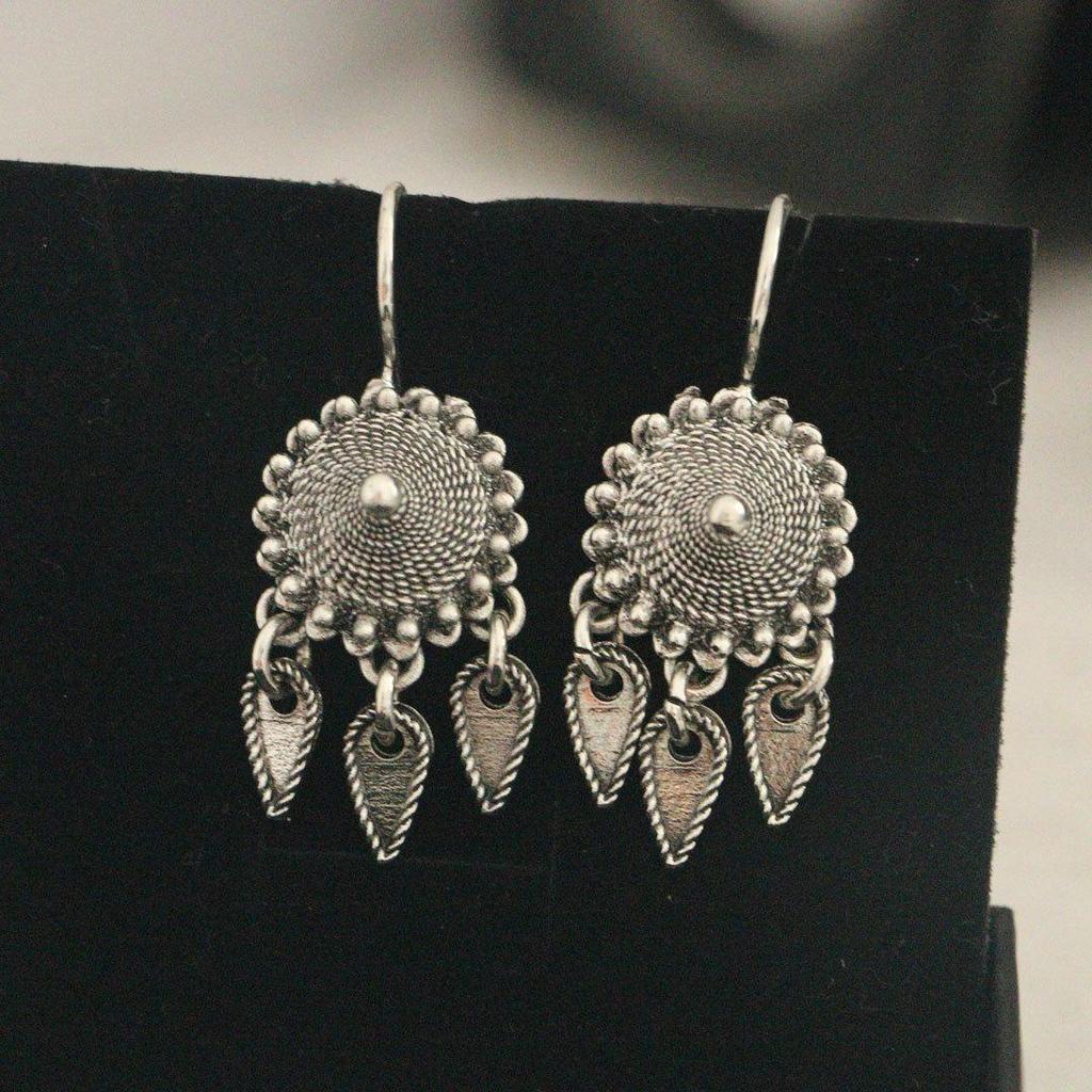 Retro Dai Ethnic Earrings: Versatile Ear Studs for Women, Perfect for Travel and Water Splashing Festival
