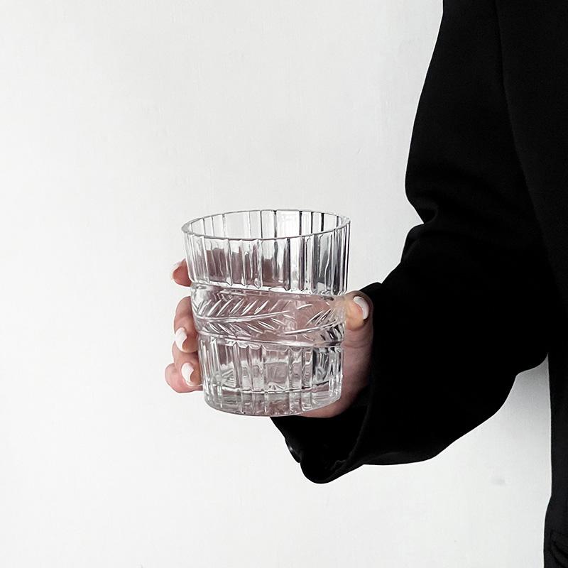 Whisky Glass Cocktail Wine Glass Creative Glacier Vodka Wine Cup Japanese Bar Whiskey Beer Glass Leaf Cup Transparent Brandy Cup